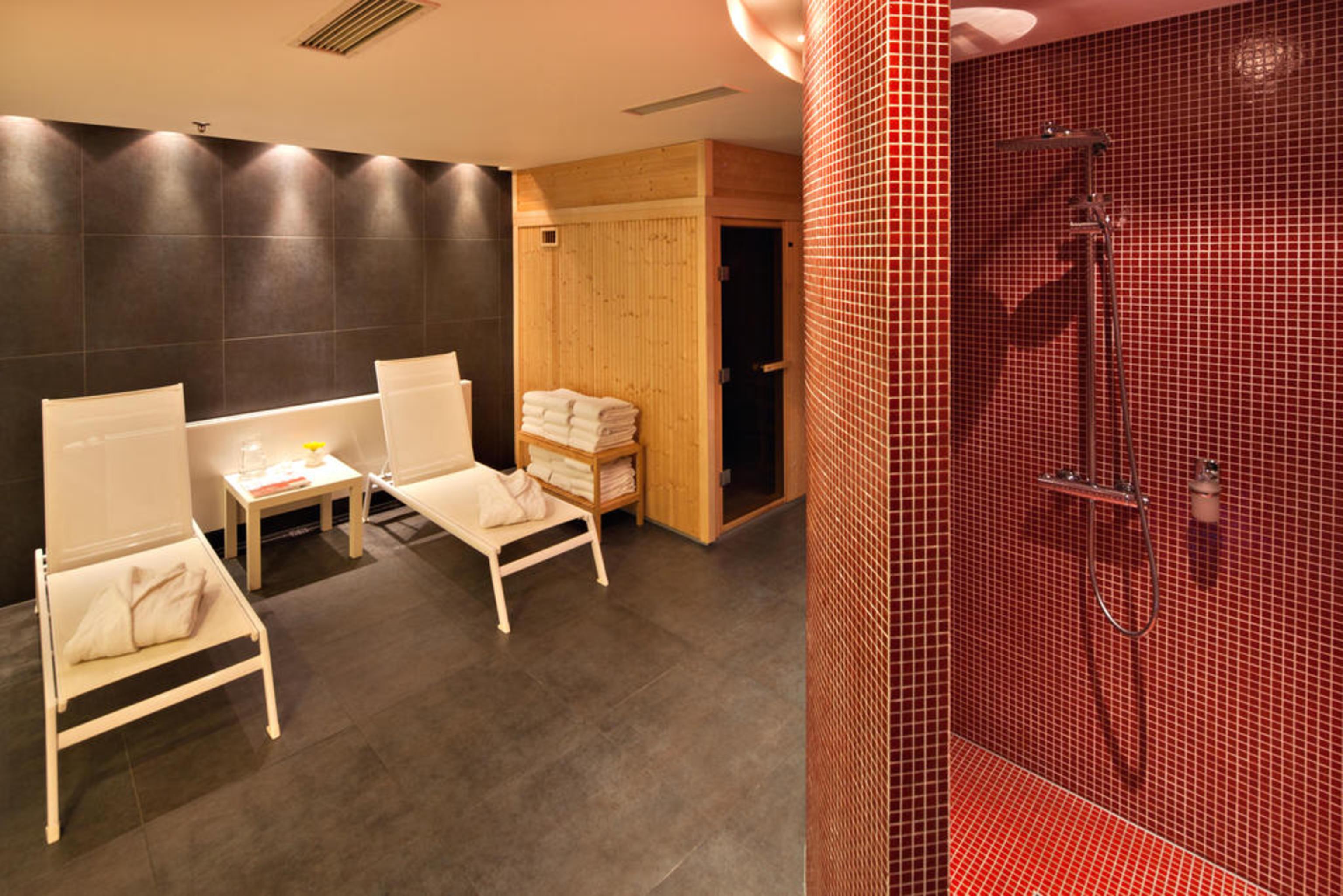 Vienna House Easy By Wyndham Katowice Hotel Bagian luar foto