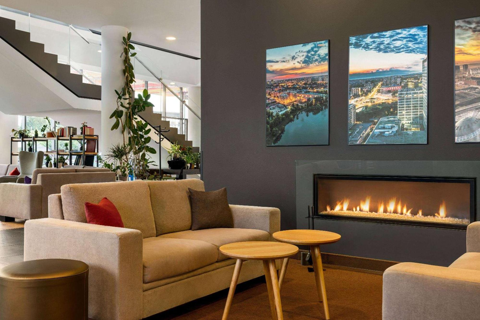 Vienna House Easy By Wyndham Katowice Hotel Bagian luar foto